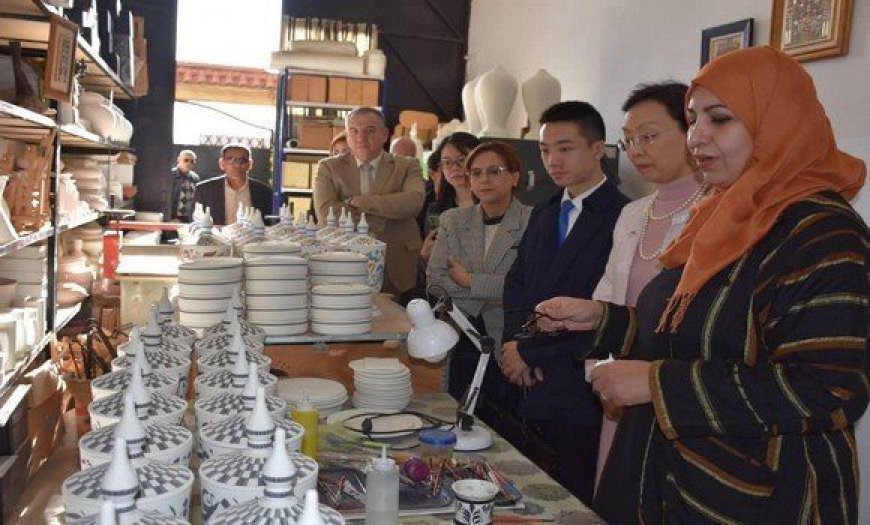 L’Algérie : La Promotion du Rôle de la Femme et de la Solidarité Nationale