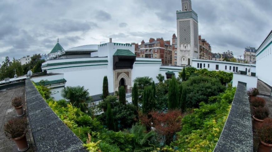 Protection des Lieux de Culte Musulmans : La Grande Mosquée de Paris Appelle à l’Action