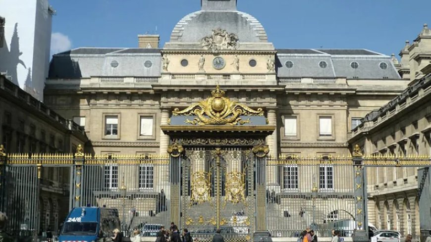 Arrestations et Perquisitions en France Liées à un Réseau de Lobbyistes Marocains