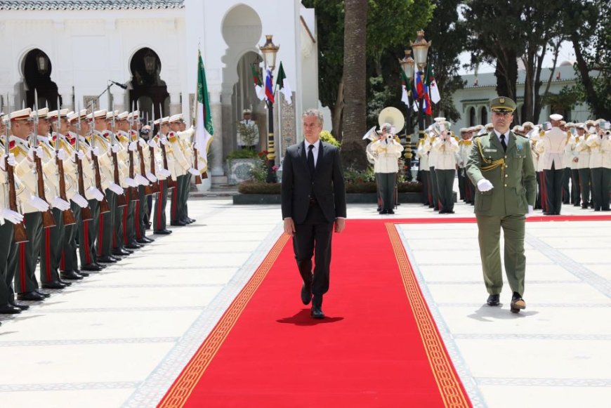 Le Premier ministre slovène entame une visite officielle en Algérie