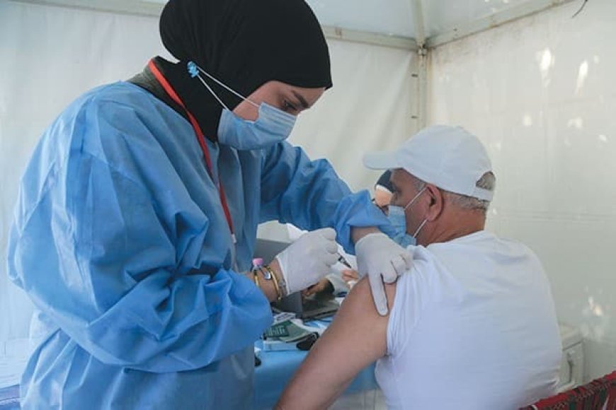 Covid-19 / les personnes intéressées appelées à recevoir une troisième dose de vaccin