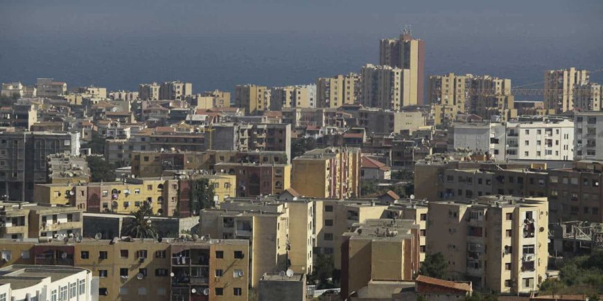 Cité 11 décembre 1960 à Ain Benin / quatre mois sans une goutte d’eau