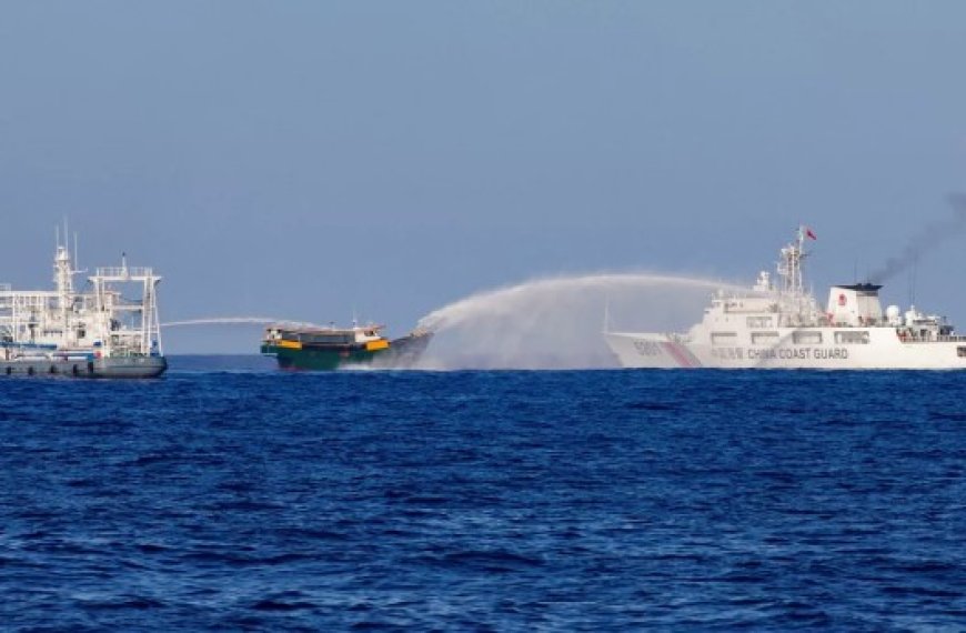 MER DE CHINE MÉRIDIONALE : Manille accuse Pékin d’avoir saisi des armes sur des bateaux