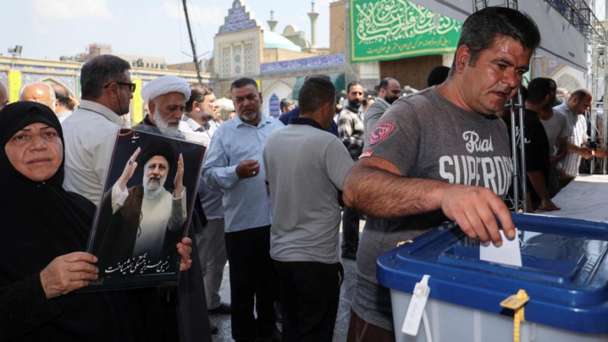 Les iraniens appelés aux urnes pour élire un nouveau président