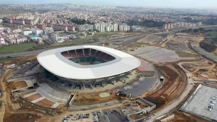 Alger: le président de la République procède à l’inauguration du stade de Douera