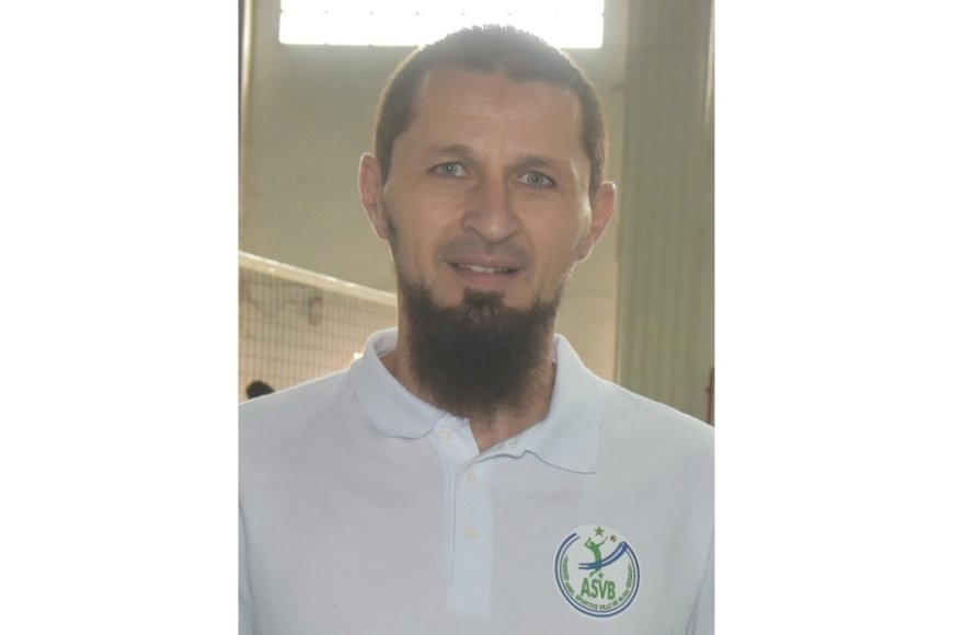 Mohamed Ghachi (entraîneur ASV Blida) :
