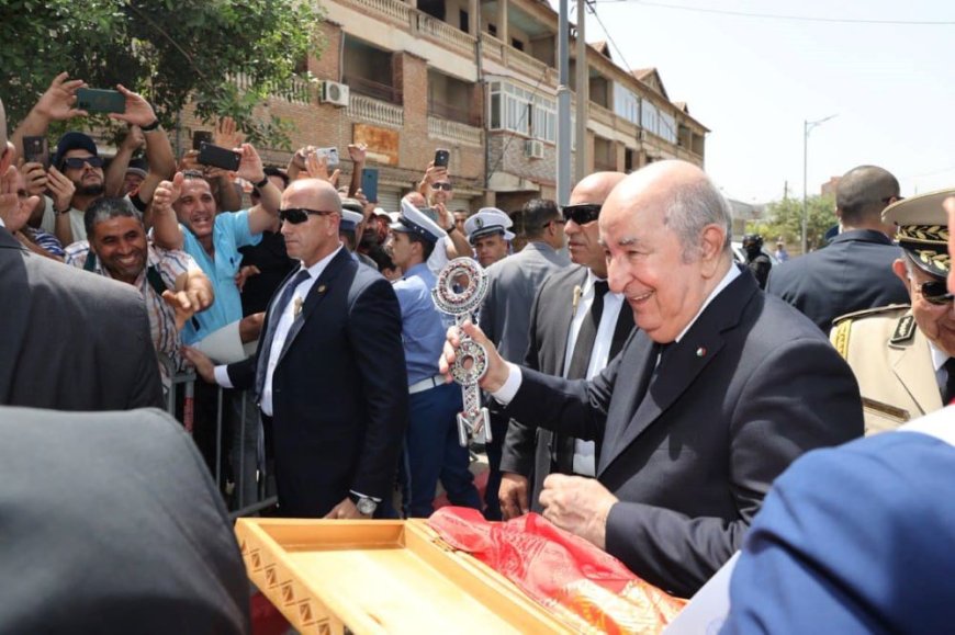 Le président Tebboune inaugure plusieurs projets de développement à Tizi Ouzou