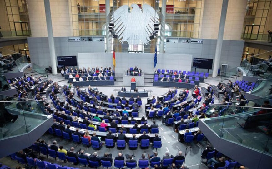 Le Bundestag allemand offre des bourses pour les Algériens : postulez avant le 31 juillet