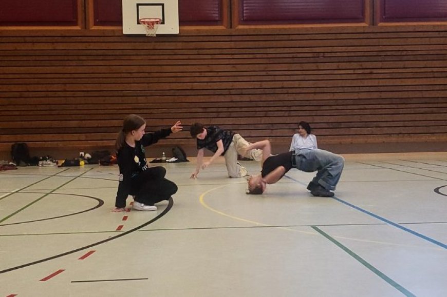 Les B-Girls réinventent le breakdance: Quand la force se conjugue avec la grâce