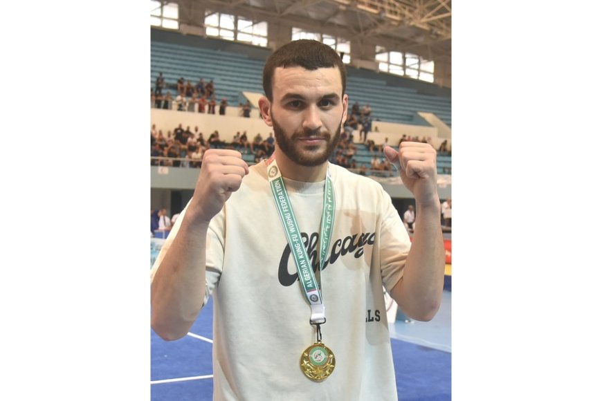 Abelhadi Bouabid (médaille d’or combat-75 kg) :