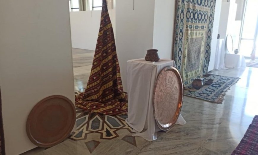 Galerie «Baya» au Palais de la culture: Exposition dédiée aux tapis,  à la dinanderie et la poterie algériennes