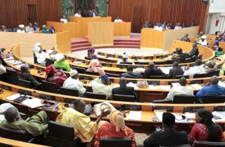 Sénégal : Le Parlement rejette une révision de la Constitution