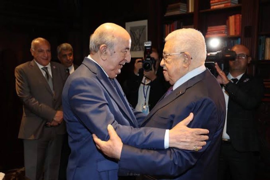 Mahmoud Abbas félicite le président Tebboune pour sa réélection pour deuxième mandat