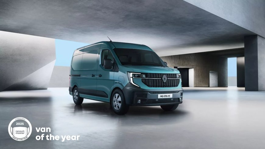 Le nouveau Renault Master élu Fourgon de l’année 2025