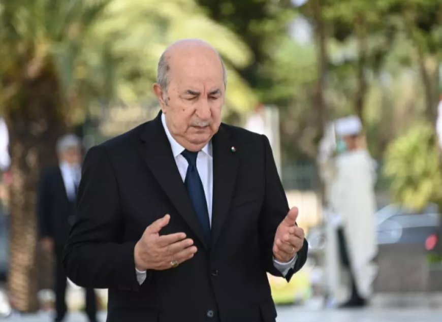 Le président Tebboune se recueille à la mémoire des Chouhada