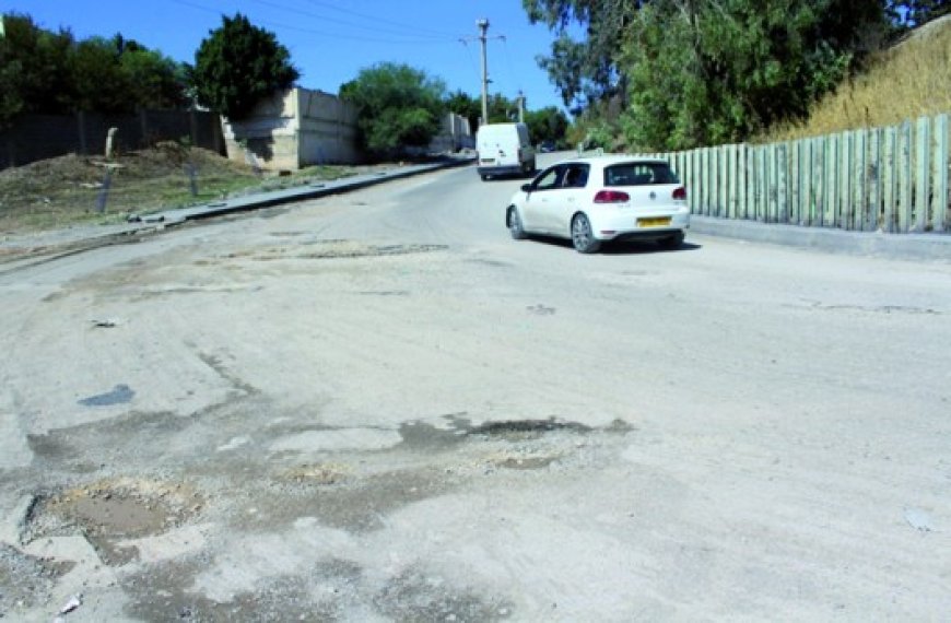 Aménagements et décapage des routes à Didouche Mourad (Constantine) : Des travaux qui traînent